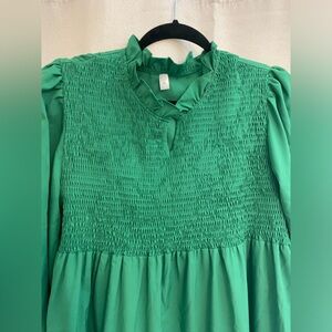 Green smocked top, MIDI length dress. Size XL